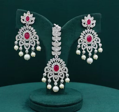 Elegant 4-Piece Artificial Necklace Set for Women