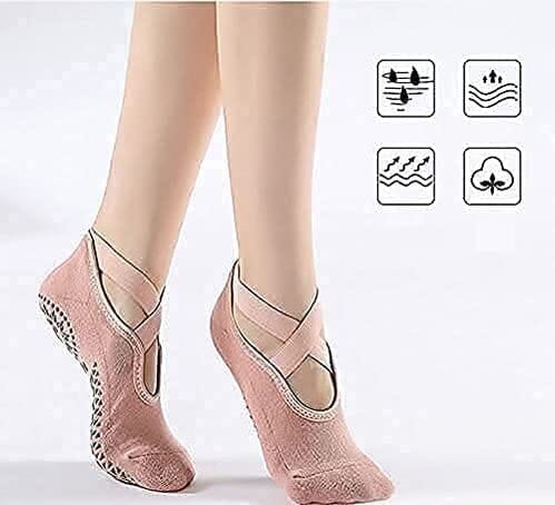 Anti slip Pilates socks with grip sole